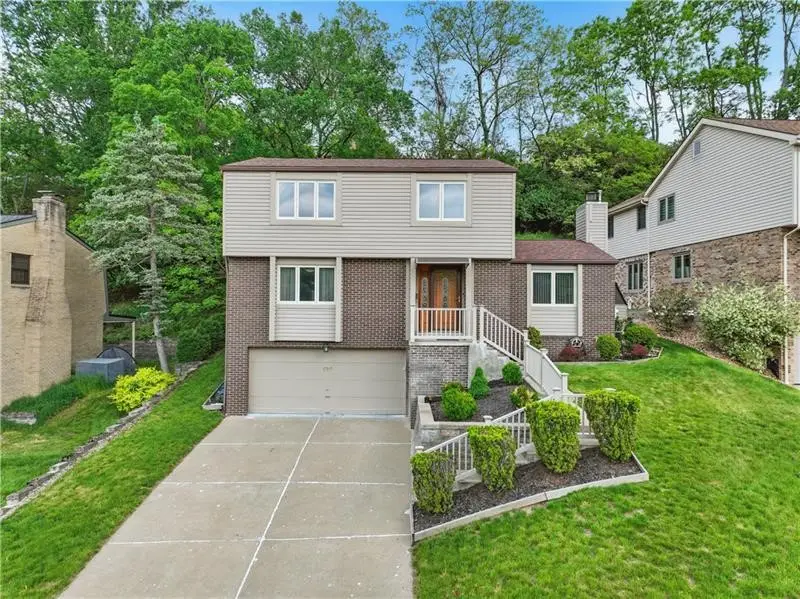 138 Evandale Dr, Green Tree, PA 15220 - Image #3