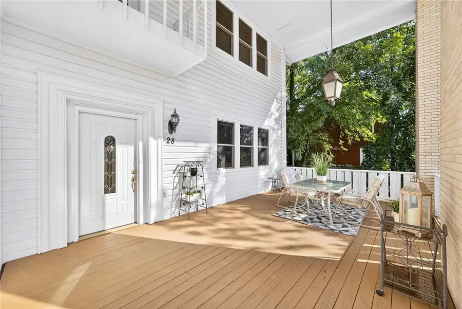 28 Whitaker St, Burgettstown, PA 15021 - #2