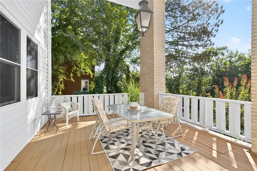 28 Whitaker St, Burgettstown, PA 15021 - #3