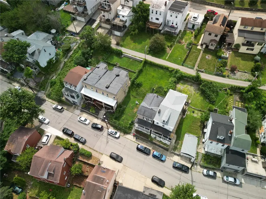 305-307-309 Natchez St, Mount Washington, PA 15211 - Image #3