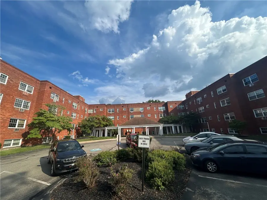 5900 Babcock #35, Ross Township, PA 15237 - Image #2