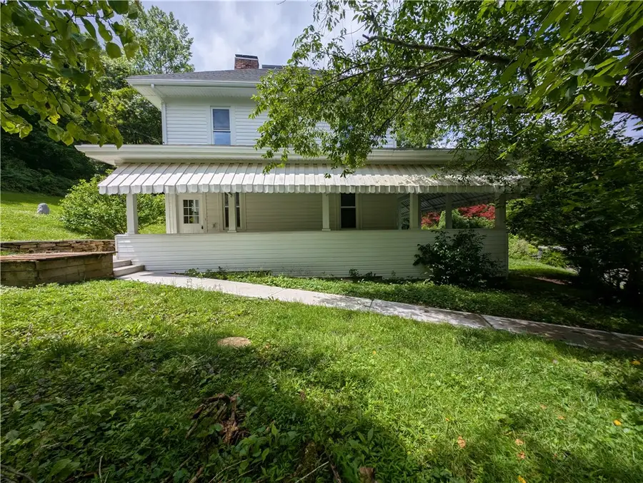 555 Steel Hill Rd, Dunkard, PA 15349 - Image #2