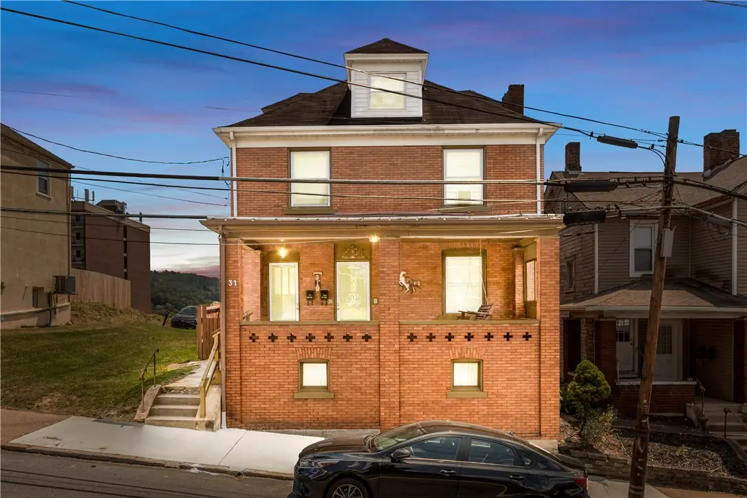 31 W College St, Canonsburg, PA 15317 - Image #1