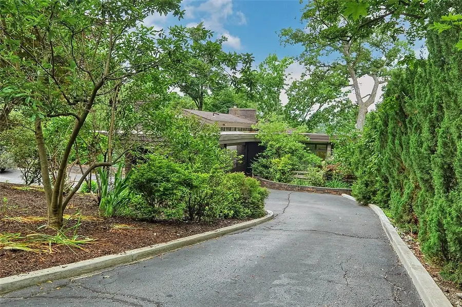 90 E Woodland Road, Shadyside, PA 15232 - Image #2