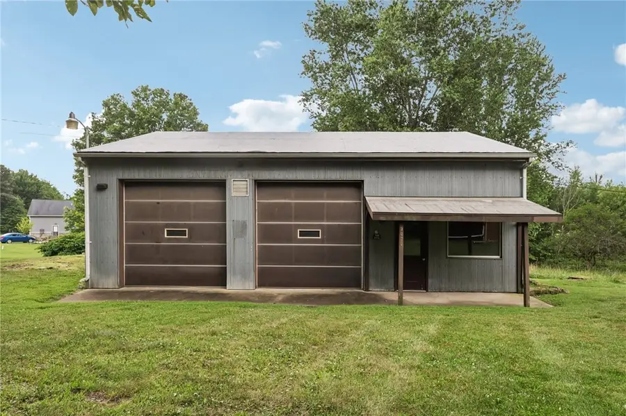 3052 Boughter Dr, Shenango, PA 16101 - Image #3