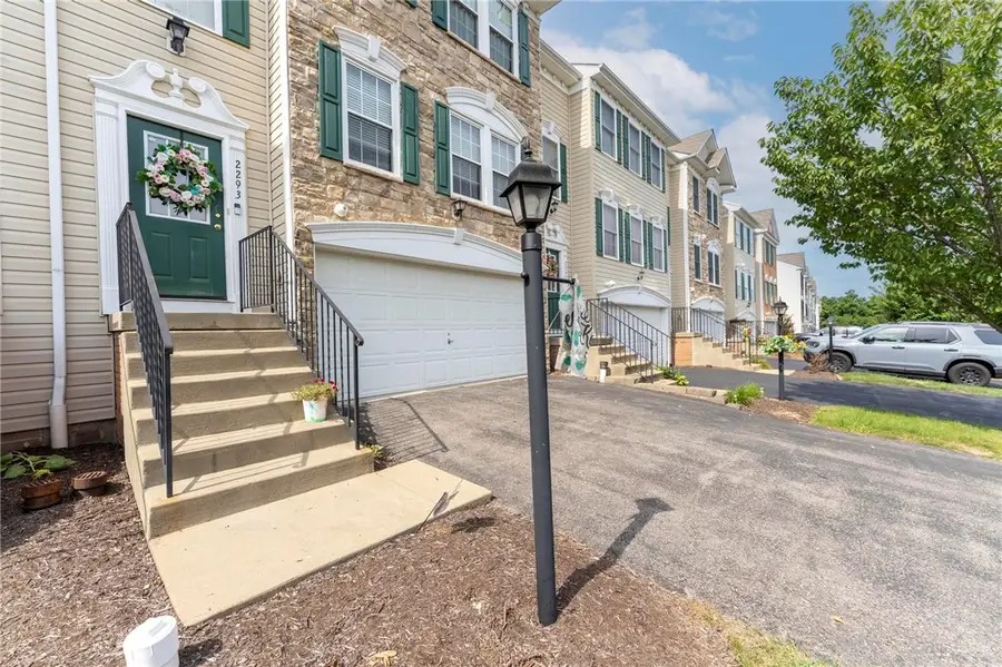 2293 Flint Dr, South Strabane Township, PA 15301 - Image #3