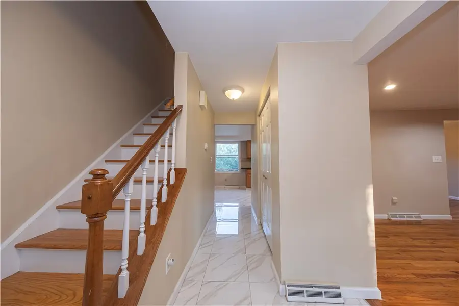 129 Mayberry Drive, Monroeville, PA 15146 - Image #2