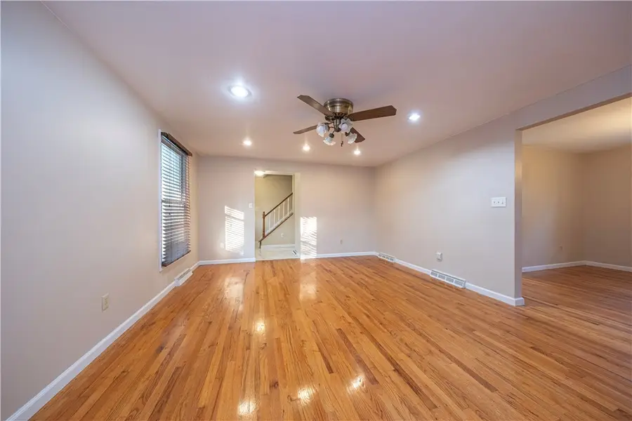 129 Mayberry Drive, Monroeville, PA 15146 - Image #3