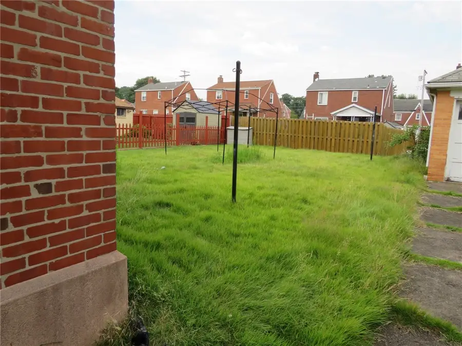 118 Harden Ave, Duquesne, PA 15110 - Image #2