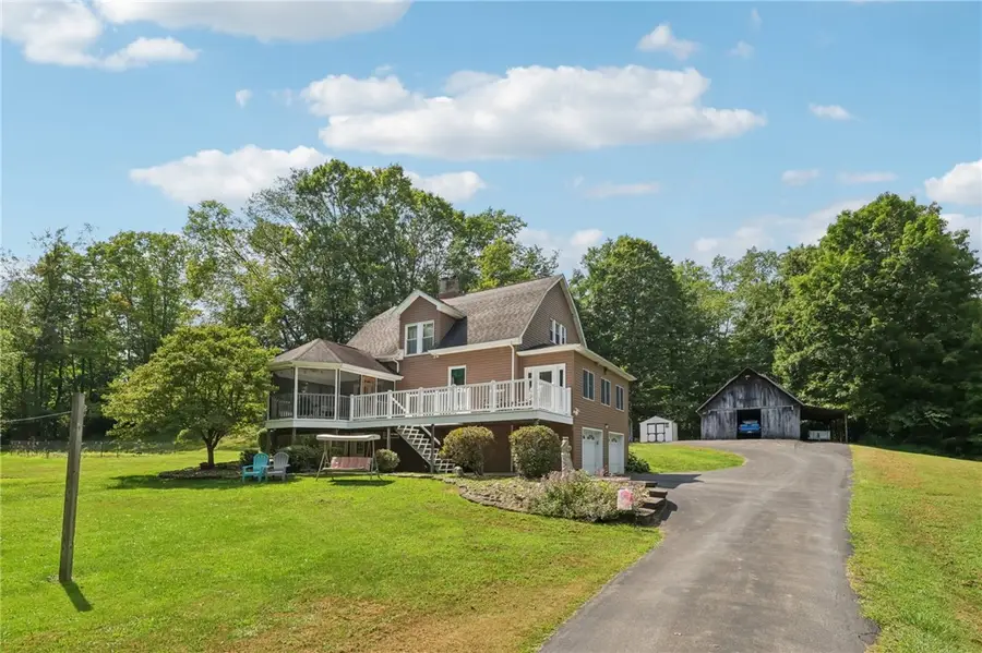 249 Trolly Ln, Edinburg, PA 16116 - Image #2