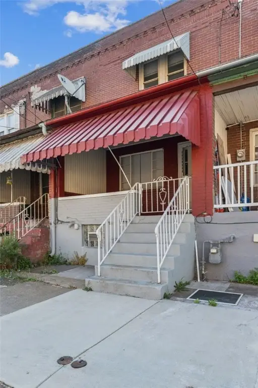 214 Fleet St, Rankin, PA 15104