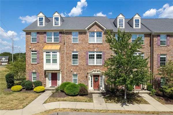 602 Fairgate Dr, Pine Twp, PA 15090