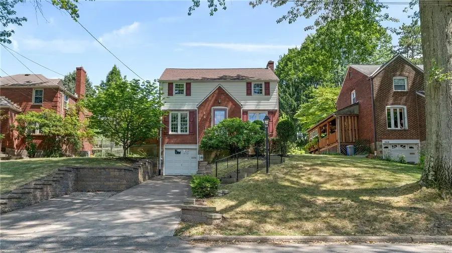 303 Barclay Ave, Forest Hills, PA 15221 - Image #2