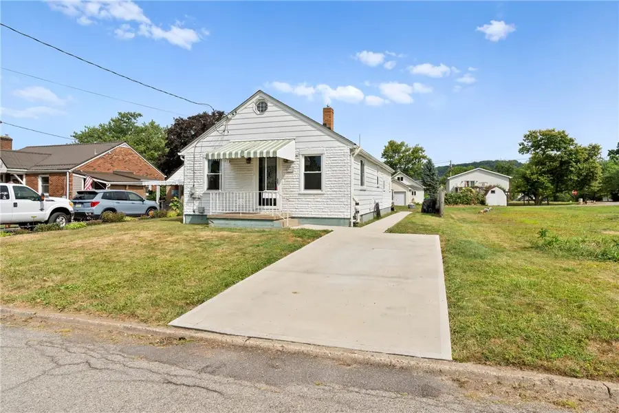 302 Hazel Street, Zelienople, PA 16063 - #2