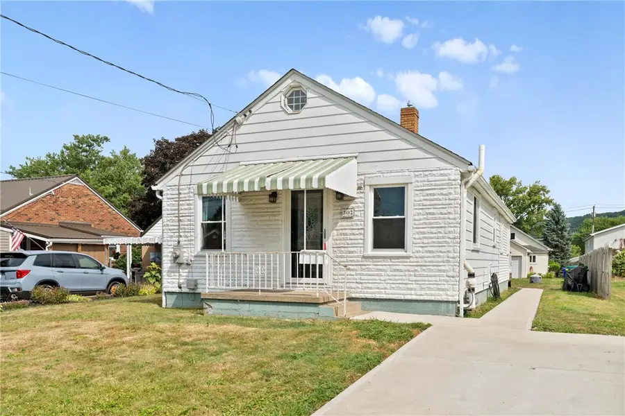 302 Hazel Street, Zelienople, PA 16063 - #3