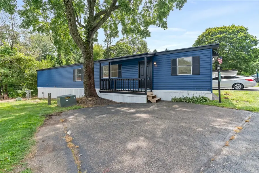 4204 Holiday Hills Ln, Murrysville, PA 15668 - Image #2