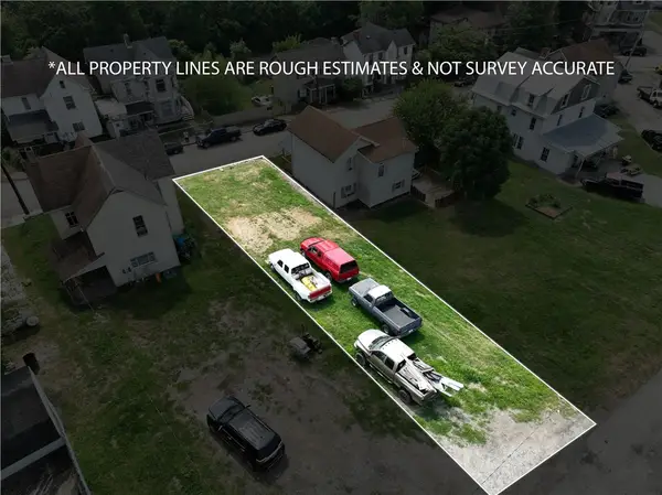 243 E Fairview Ave, Connellsville, PA 15425