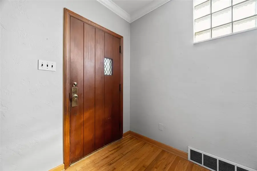 2812 Waterman, Baldwin, PA 15227 - Image #3