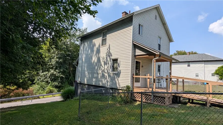 38 Ridge Road, Centerville, PA 15417 - Image #3