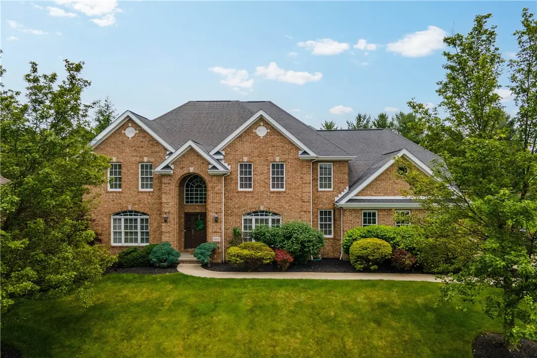 8010 Sherwood Drive, Presto, PA 15142 - Image #1