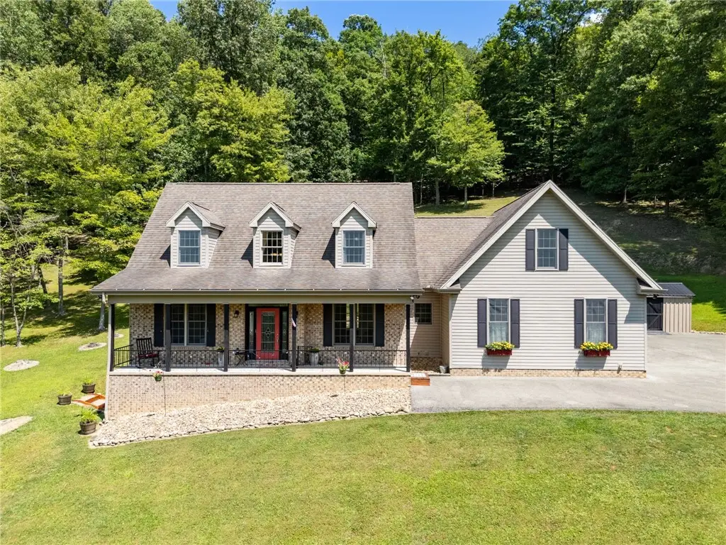 1661 Piper Rd, Ligonier Township, PA 15658 - Image #1