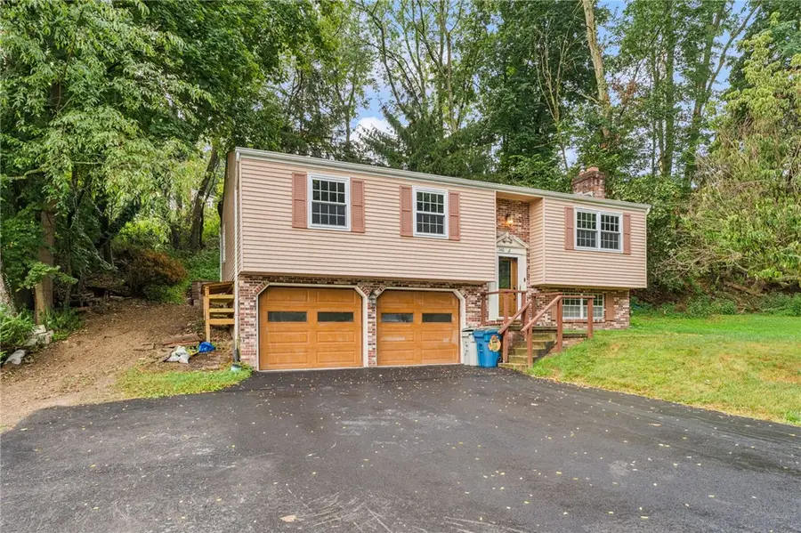 140 Hodil Road, Shaler, PA 15116 - Image #2