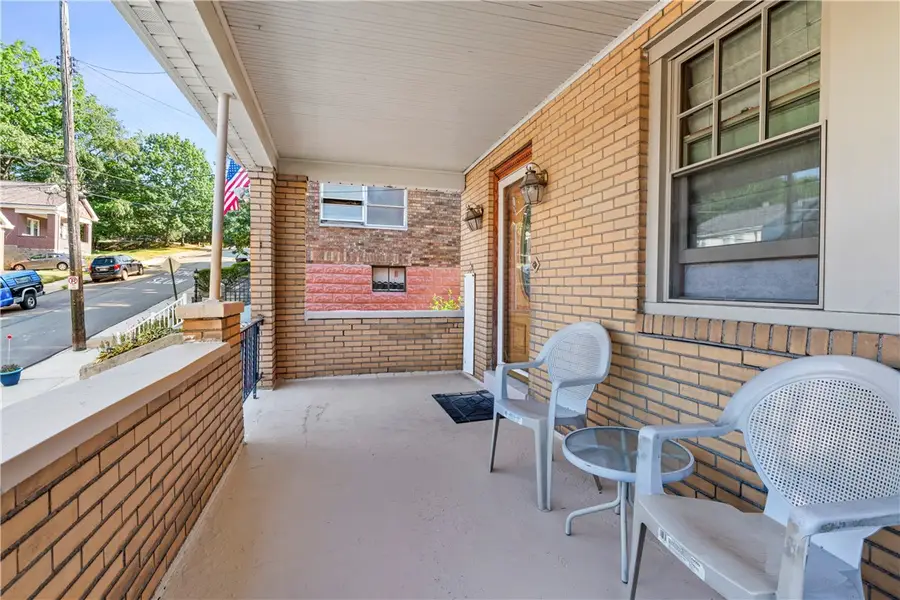 3116 Elroy Ave, Brentwood, PA 15227 - Image #3