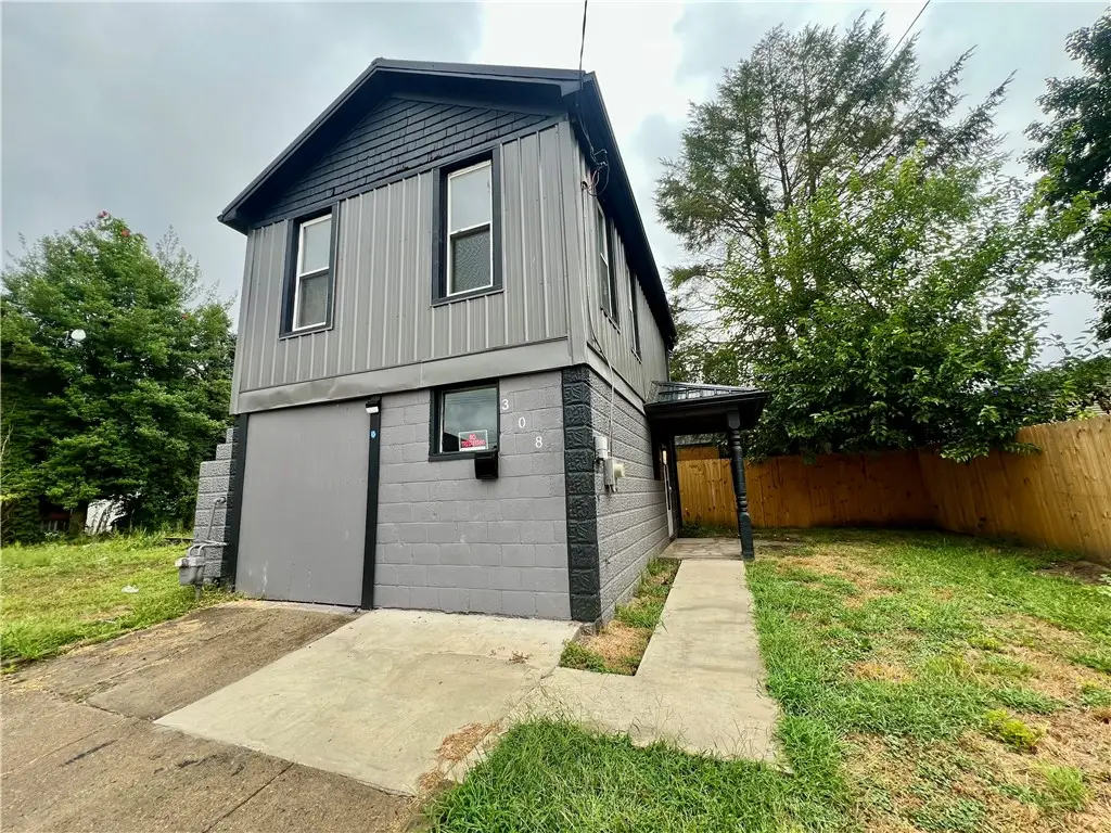 308 9th Street, Beaver Falls, PA 15010 - Image #1
