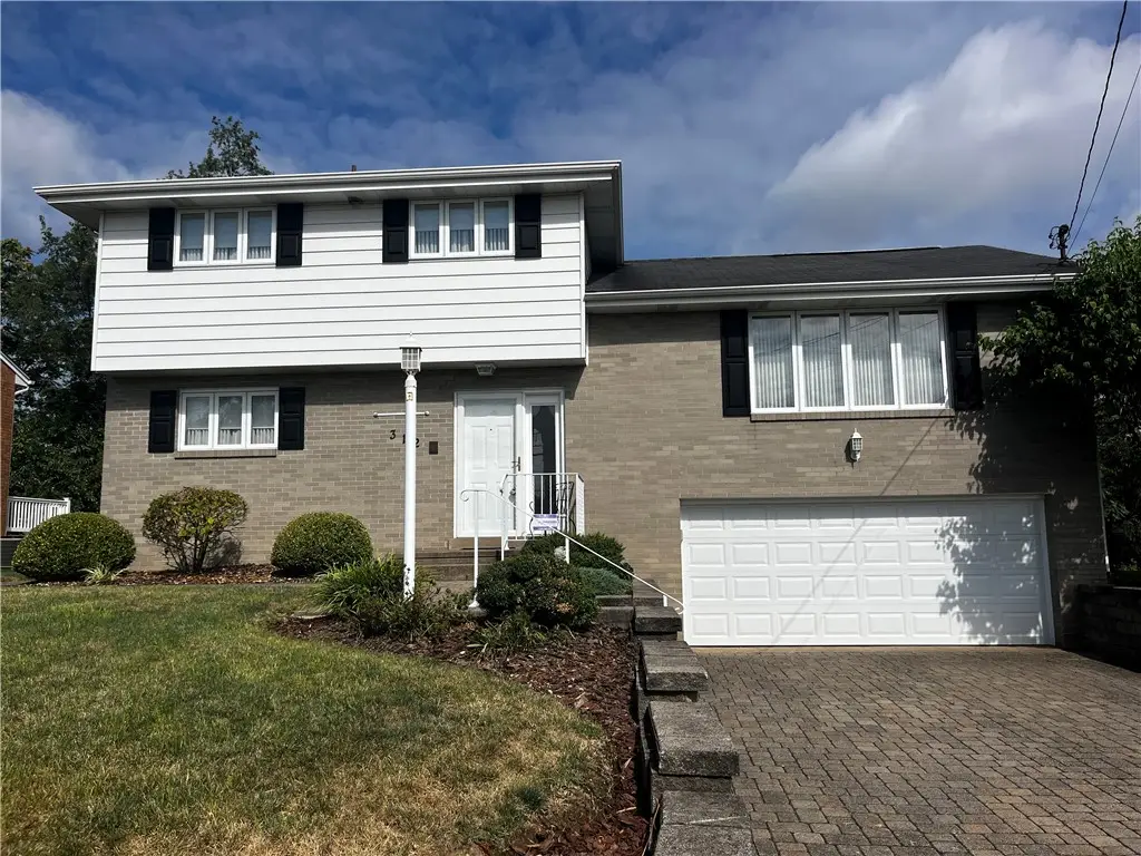312 Beckman Drive, McKeesport, PA 15132 - Image #1