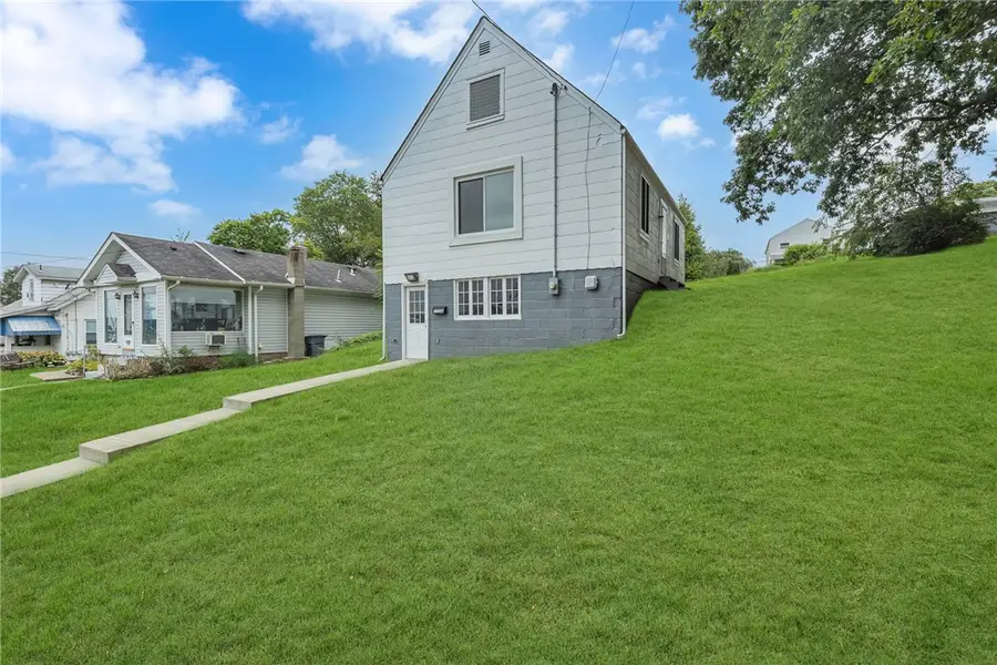 1736 Pierce St, Aliquippa, PA 15001 - Image #2