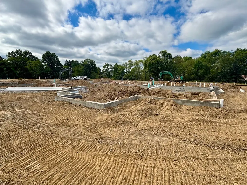 107 Independence Drive #109B, Northampton Township, PA 16023 - Image #1