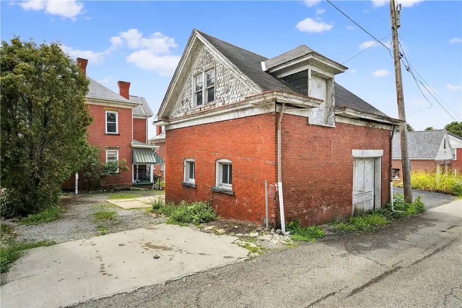 427 E Pittsburgh Street, Greensburg, PA 15601 - Image #2