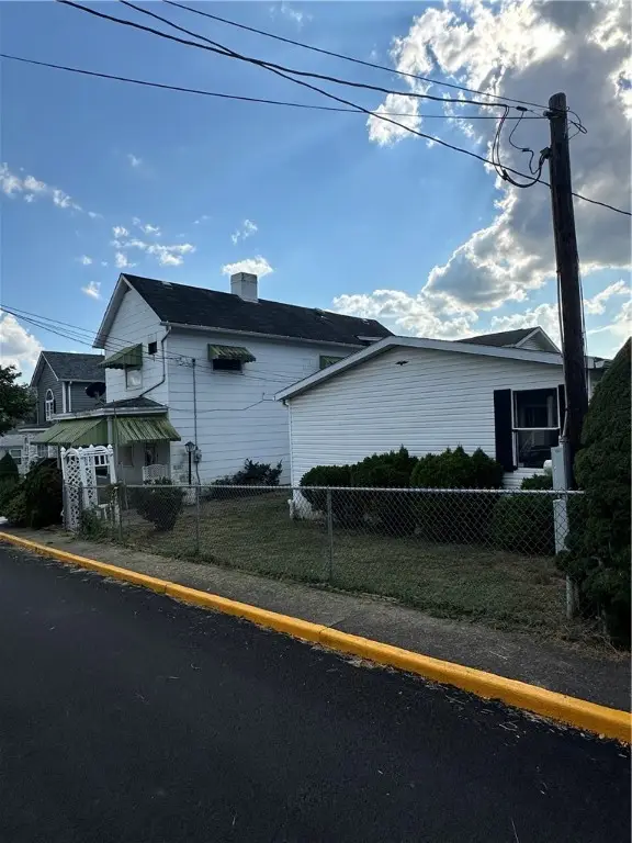 204-206 Cleveland Street, Elco, PA 15477 - Image #3