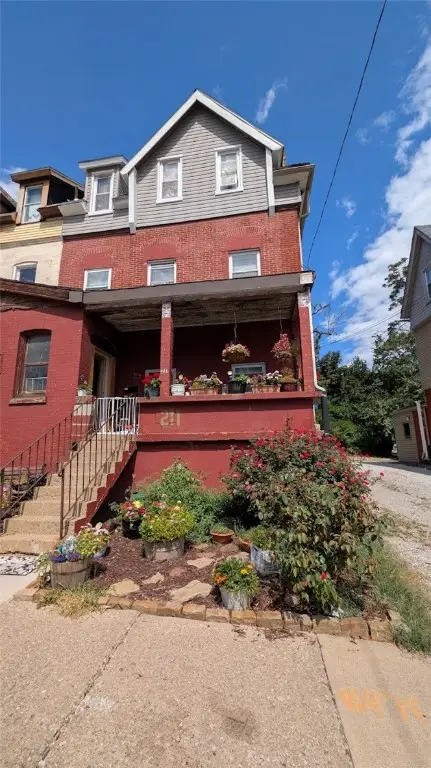 211 Coltart Ave, Oakland, PA 15213