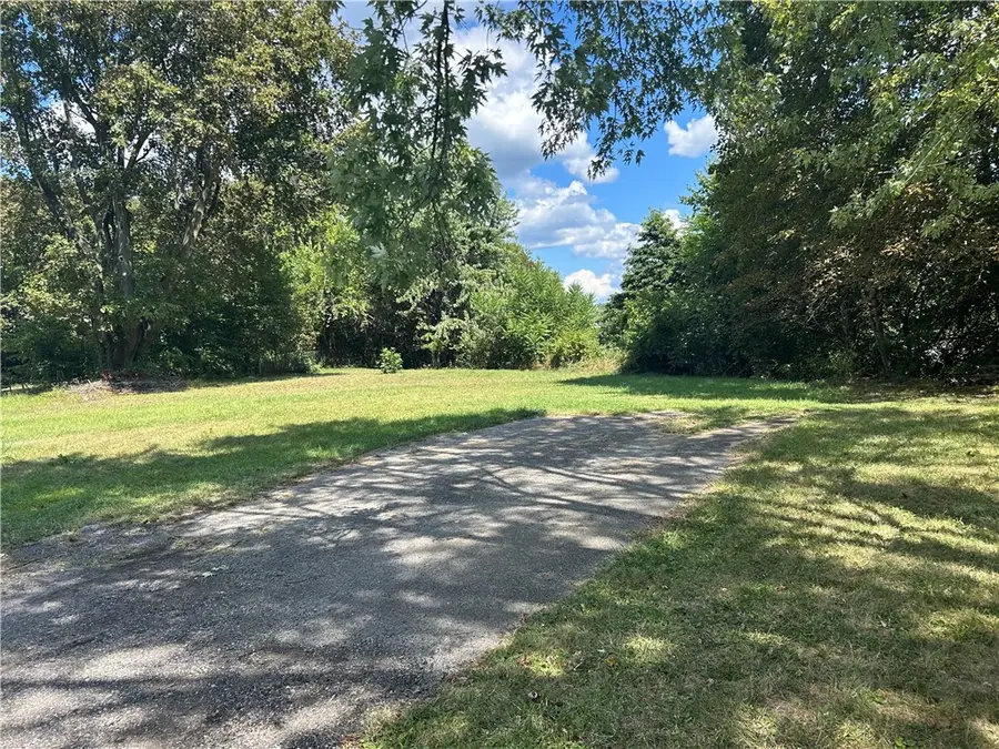 268 Ridge Way, Sharon, PA 16146 - Image #2