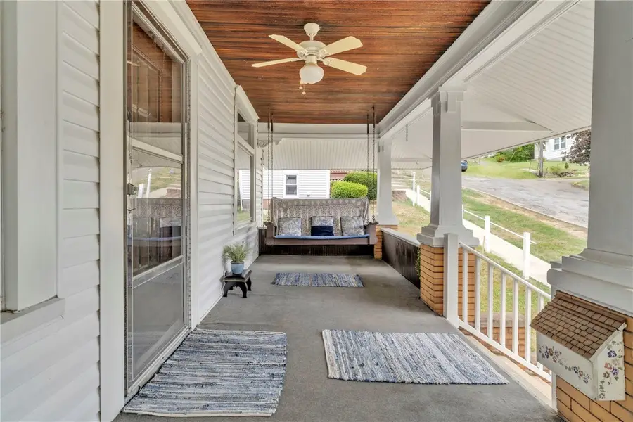 313 Wahl Ave, Evans City, PA 16033 - Image #3