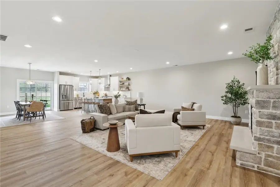 1165 Valley Club Dr #116, Penn Township, PA 15642 - Image #2