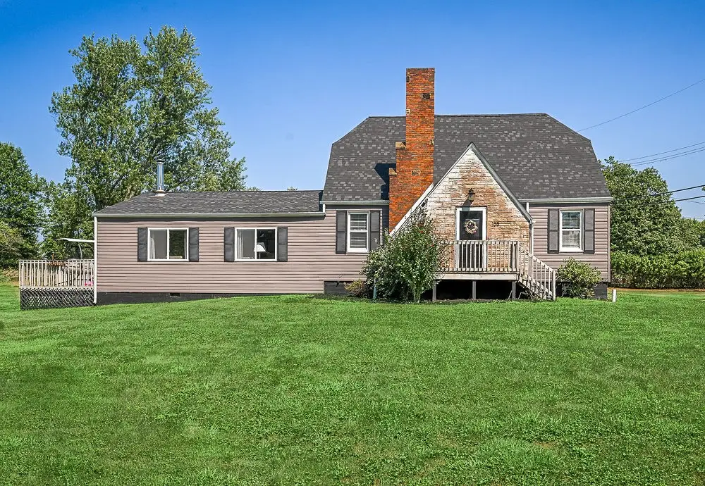 155 Mcmillen Ave, Chippewa, PA 15010 - Image #1