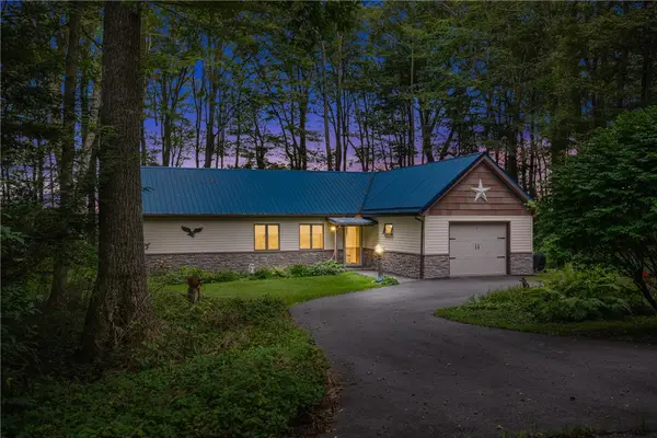 137 Wenatchee Lane, Indian Lake Boro, PA 15926