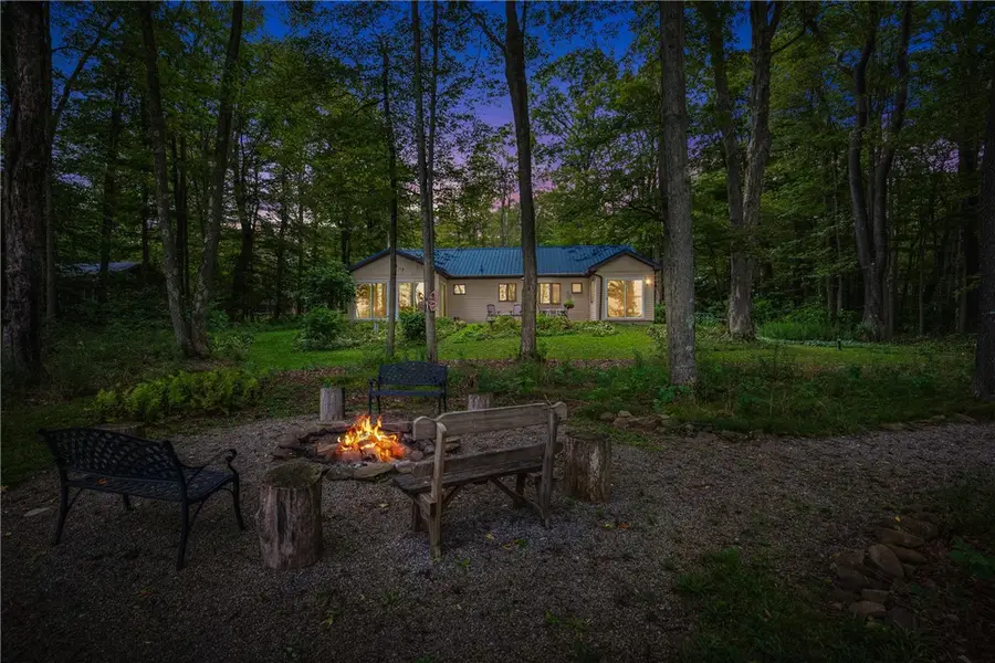 137 Wenatchee Lane, Indian Lake, PA 15926 - Image #2