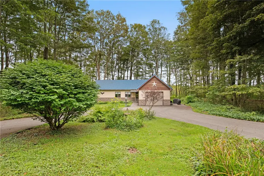 137 Wenatchee Lane, Indian Lake, PA 15926 - Image #3