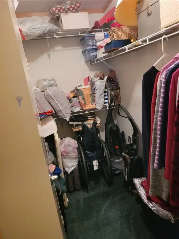 548 Mercer Rd, Homeacre Lyndora, PA 16001 - Image #3