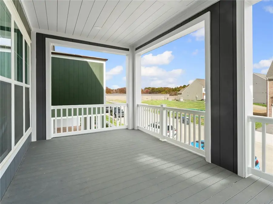 332 Highbridge Ln, Cranberry Township, PA 16066 - Image #3