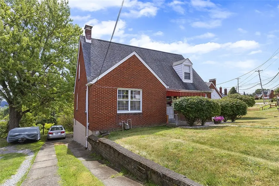 840 Agnew Rd, Baldwin, PA 15227 - Image #2