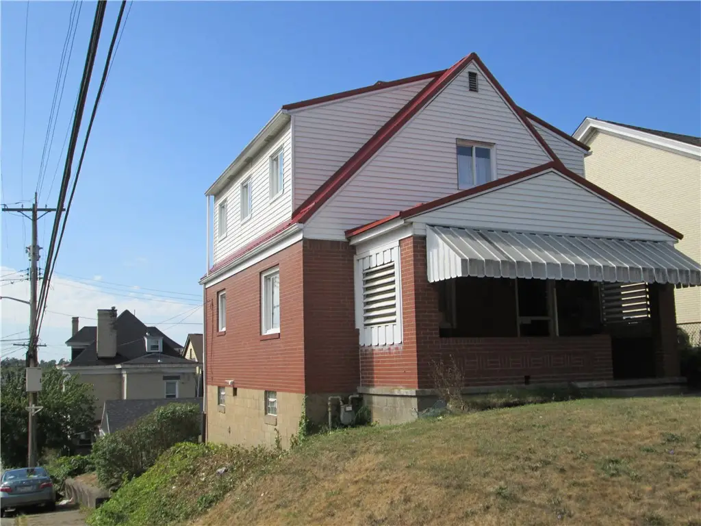 448 Eureka St, Mount Washington, PA 15211 - Image #1