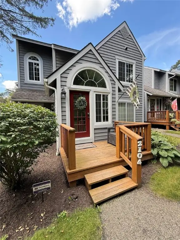 2104 S Ridge Ter, Jefferson, PA 15502 - Image #1