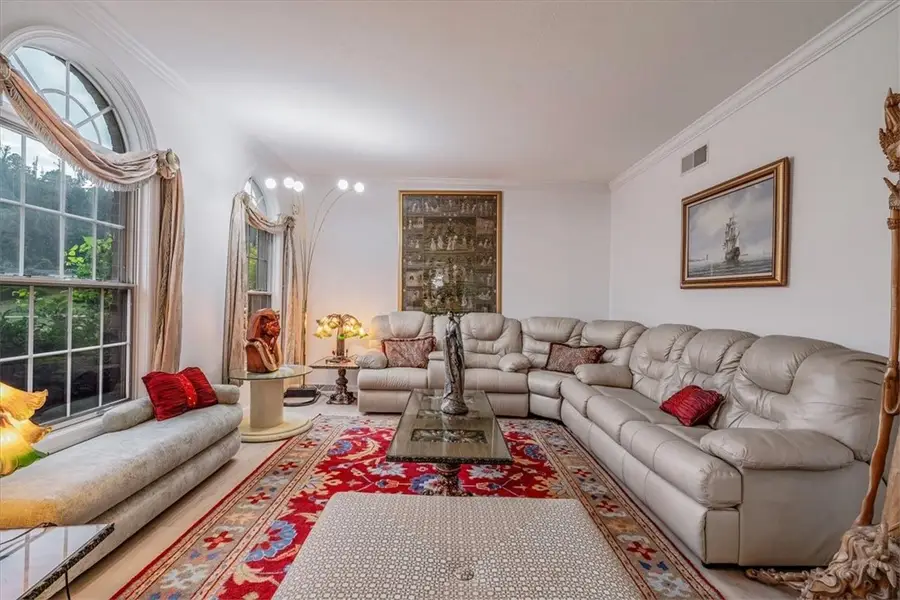 3513 Lashan Dr, Murrysville, PA 15668 - Image #3