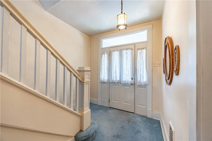 2112 Kenneth Ave, Arnold, PA 15068 - Image #3