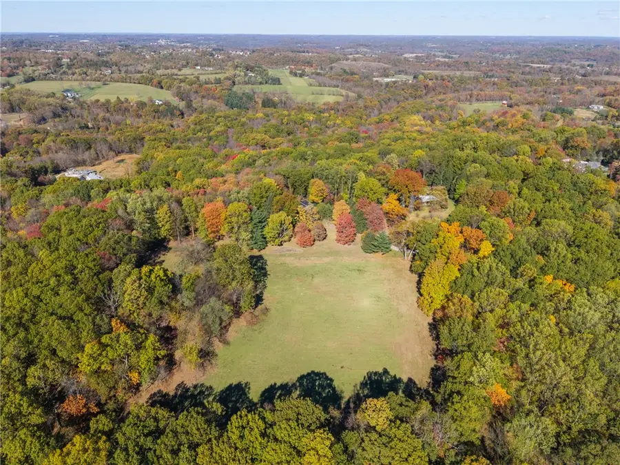 121 Hidden Rdg, Indiana Township, PA 15238 - Image #3