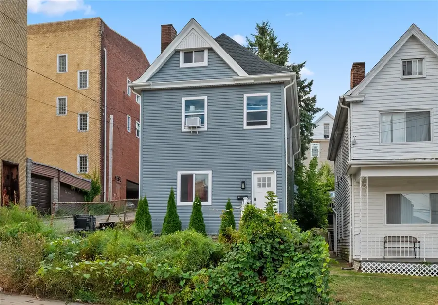 11 Maytide St, Pittsburgh, PA 15227 - Image #2